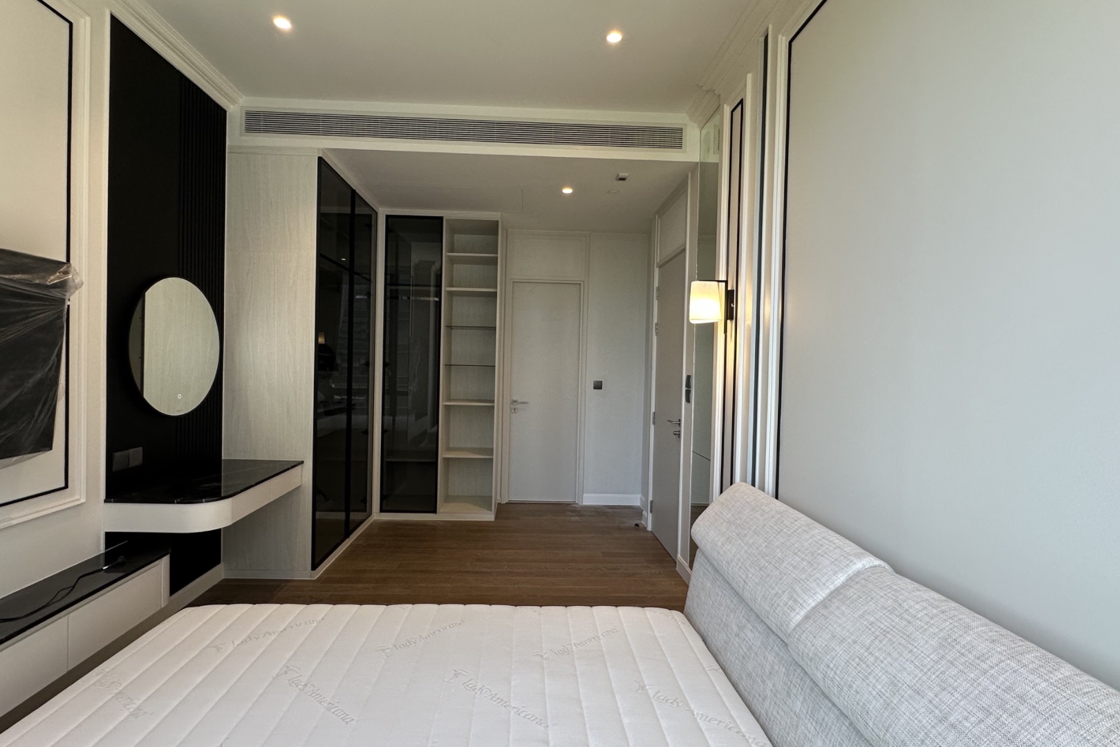 muniq-langsuan-1-bedroom-54-sqm-7.jpg