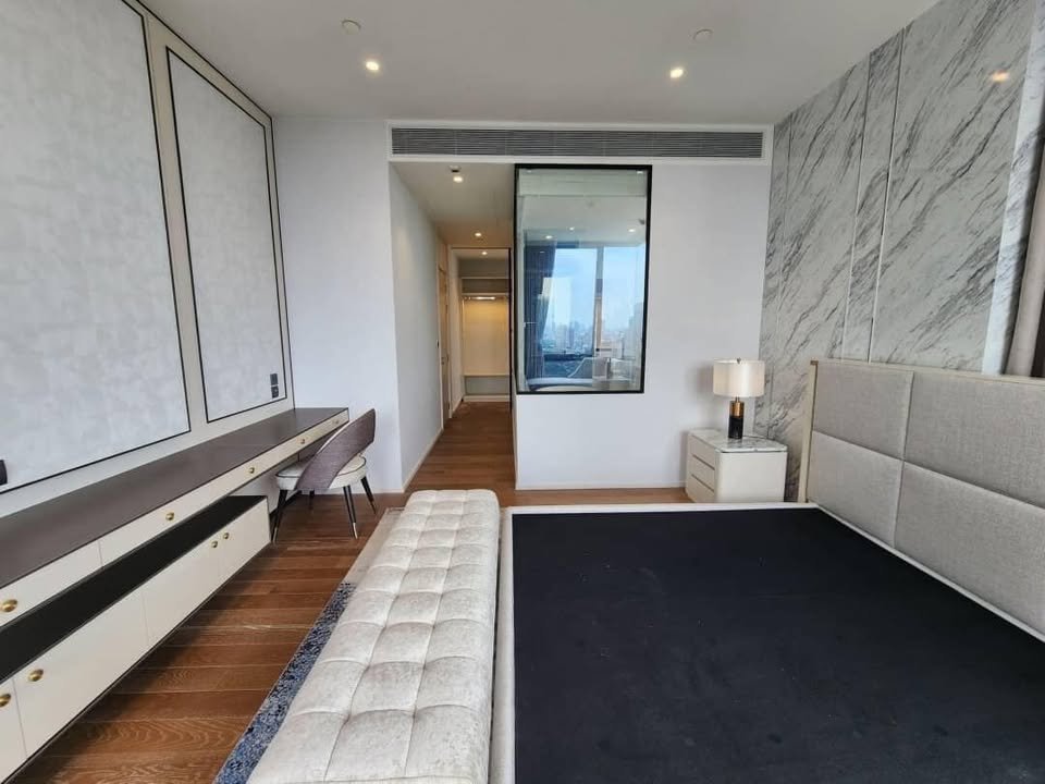 muniq-langsuan-3-bedrooms-top-floor-7.jpg