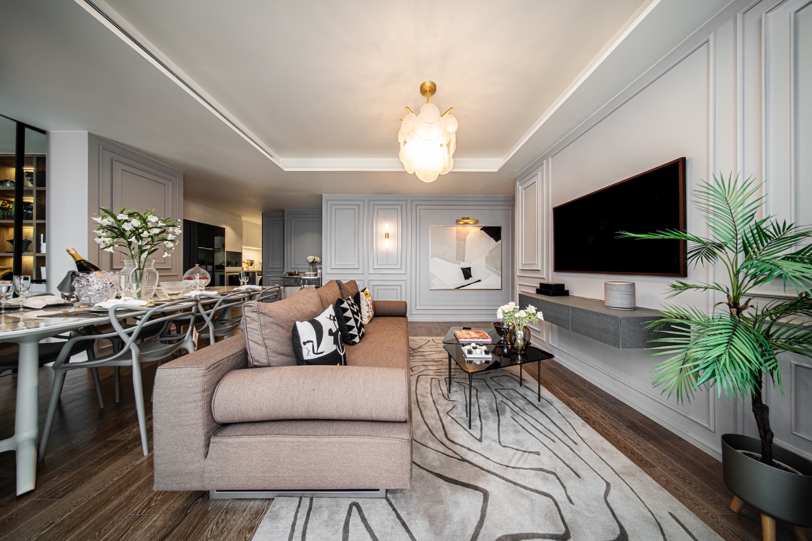 muniq-sukhumvit-23-2-bedroom-collection-4.jpg