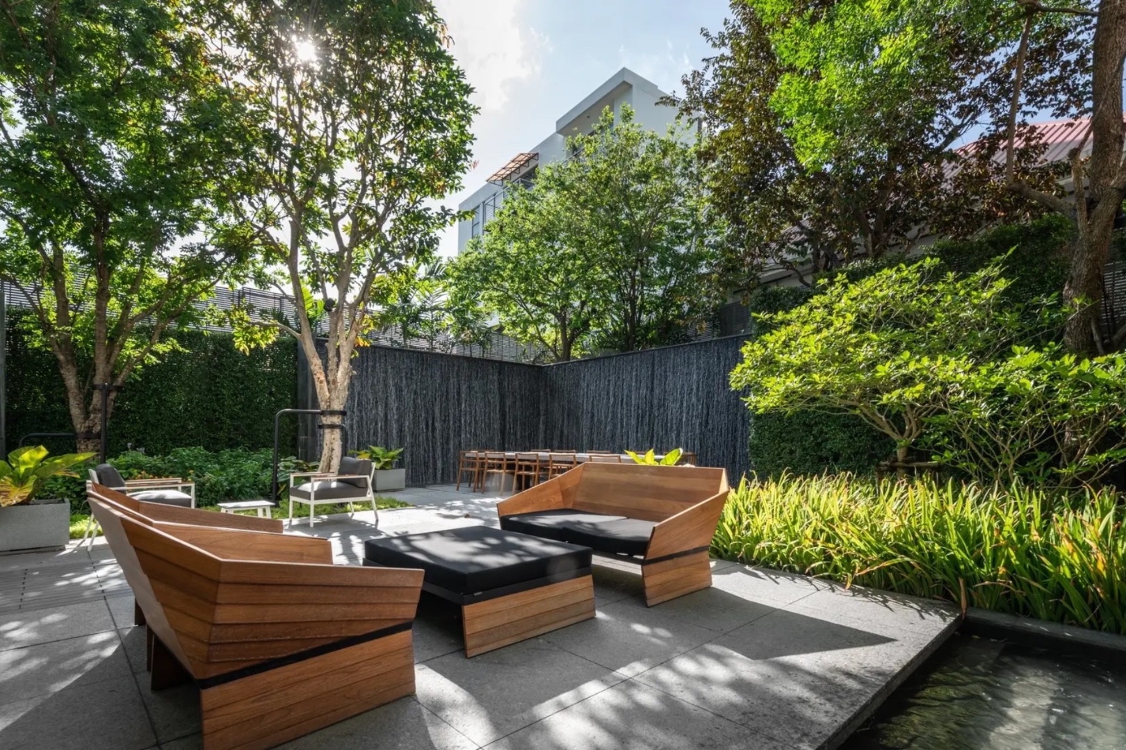 the-bangkok-thonglor-1.jpg