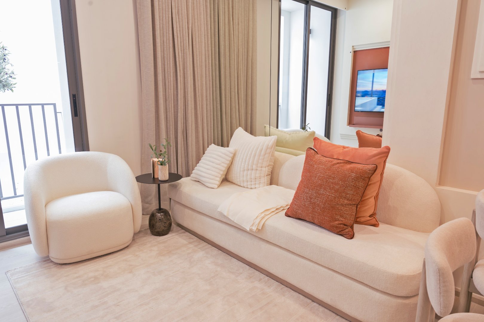 Reference-Ekkamai-2-Bedroom-Photos-12.jpg