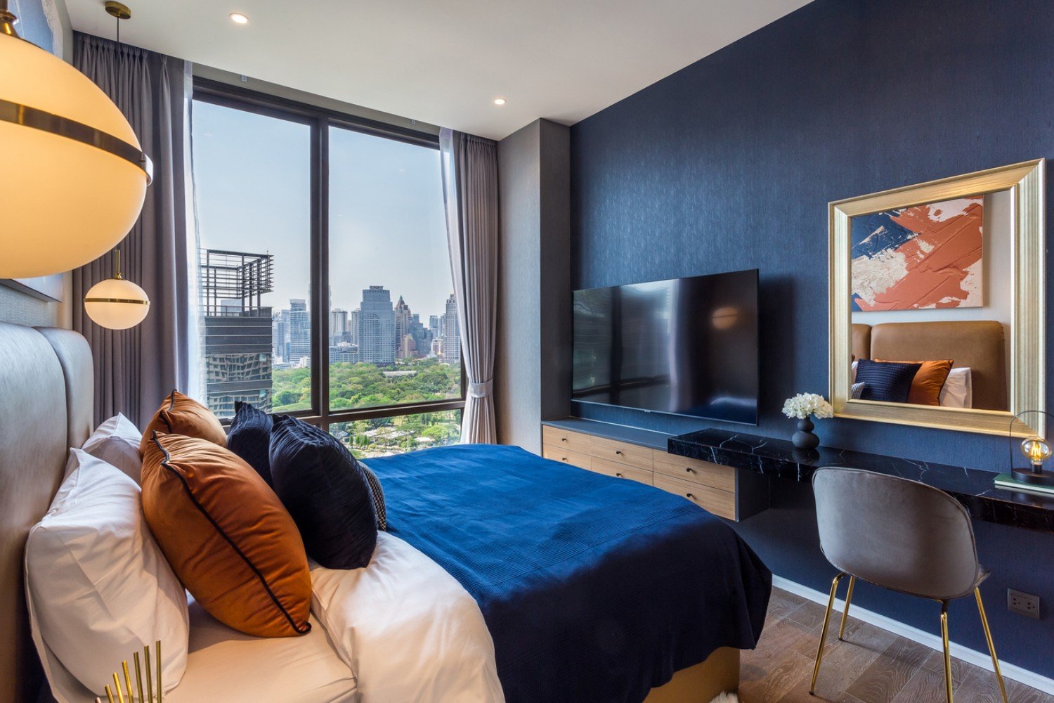 muniq-langsuan-1-bedroom-middle-floor-7.jpg