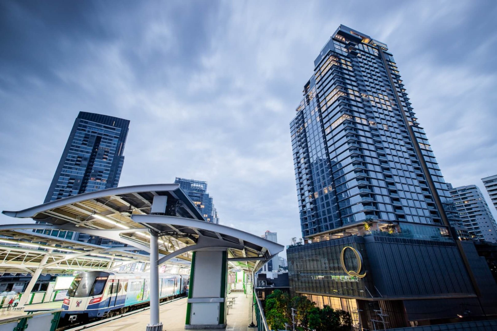 q1-sukhumvit-2.jpg