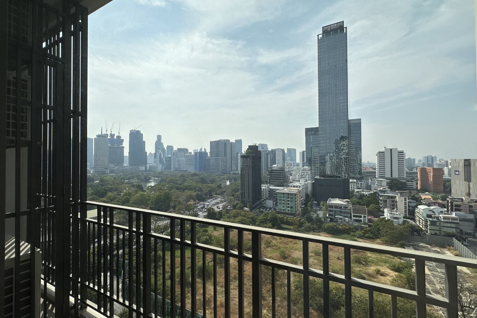 muniq-langsuan-2-bedroom-middle-floor-8.jpg