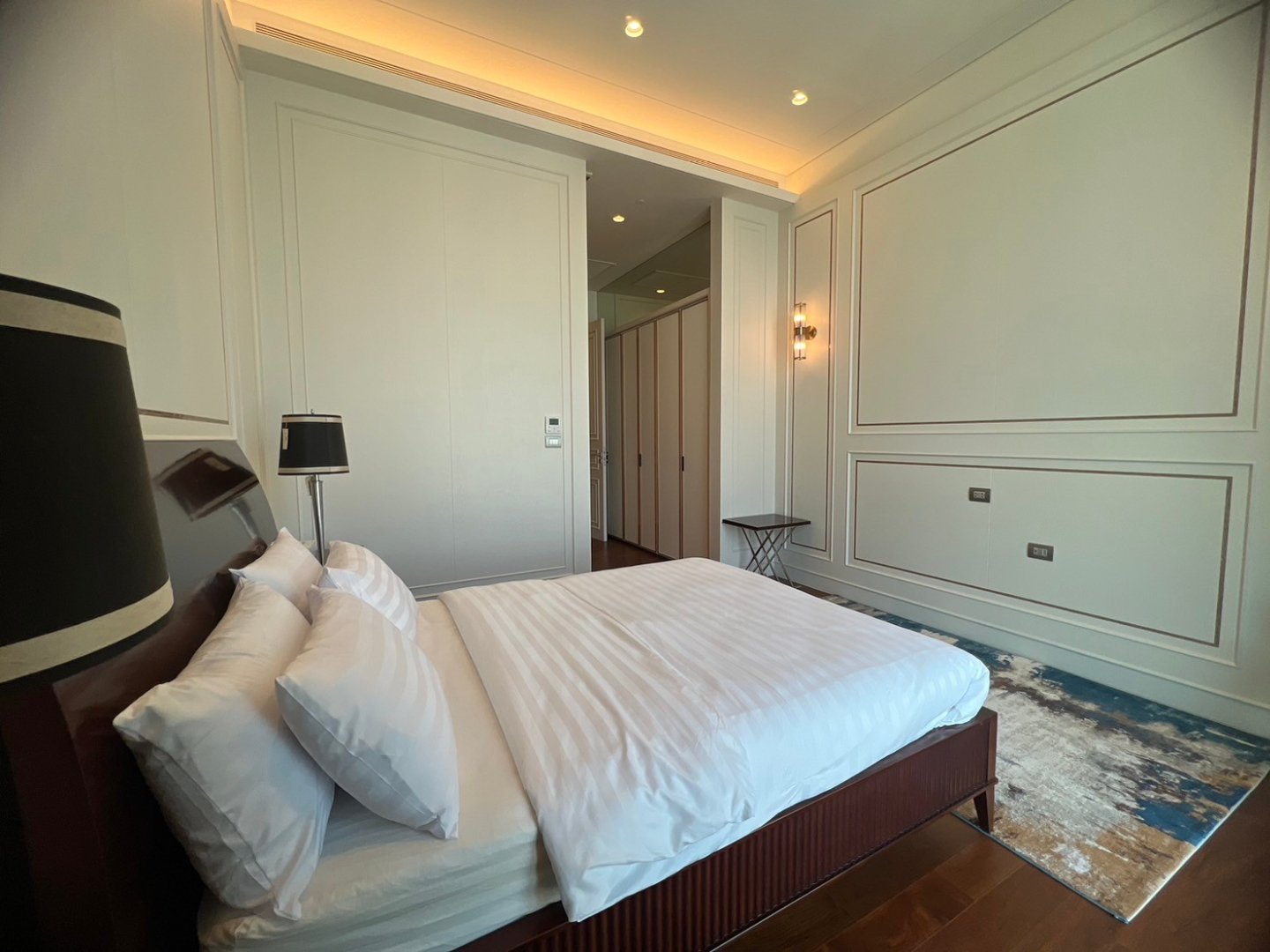 The-Residences at Sindhorn-Kempinski-Hero-Pic-1.jpg