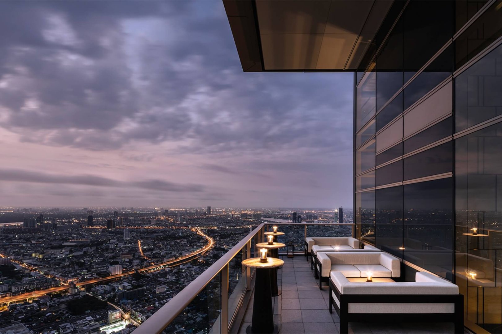 four-season-private-residences-bangkok-3.jpg
