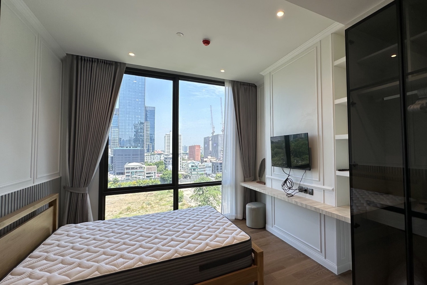 muniq-langsuan-2-bedrooms-78sqm-6.jpg