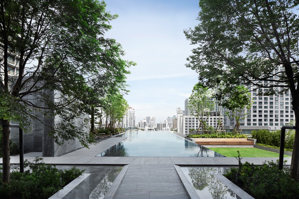 the-esse-sukhumvit-36-2.jpg