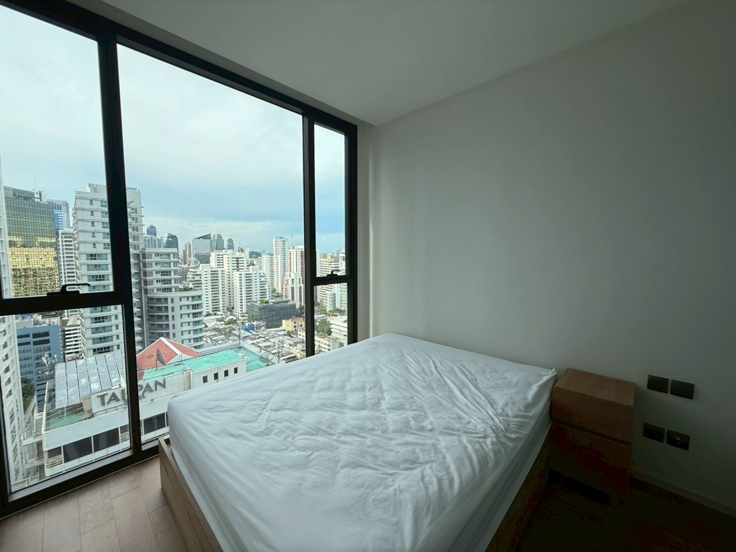 LINE_ALBUM_Muniq 2 bed 70 sqm 70,000 pet friendly_250528_14.jpg