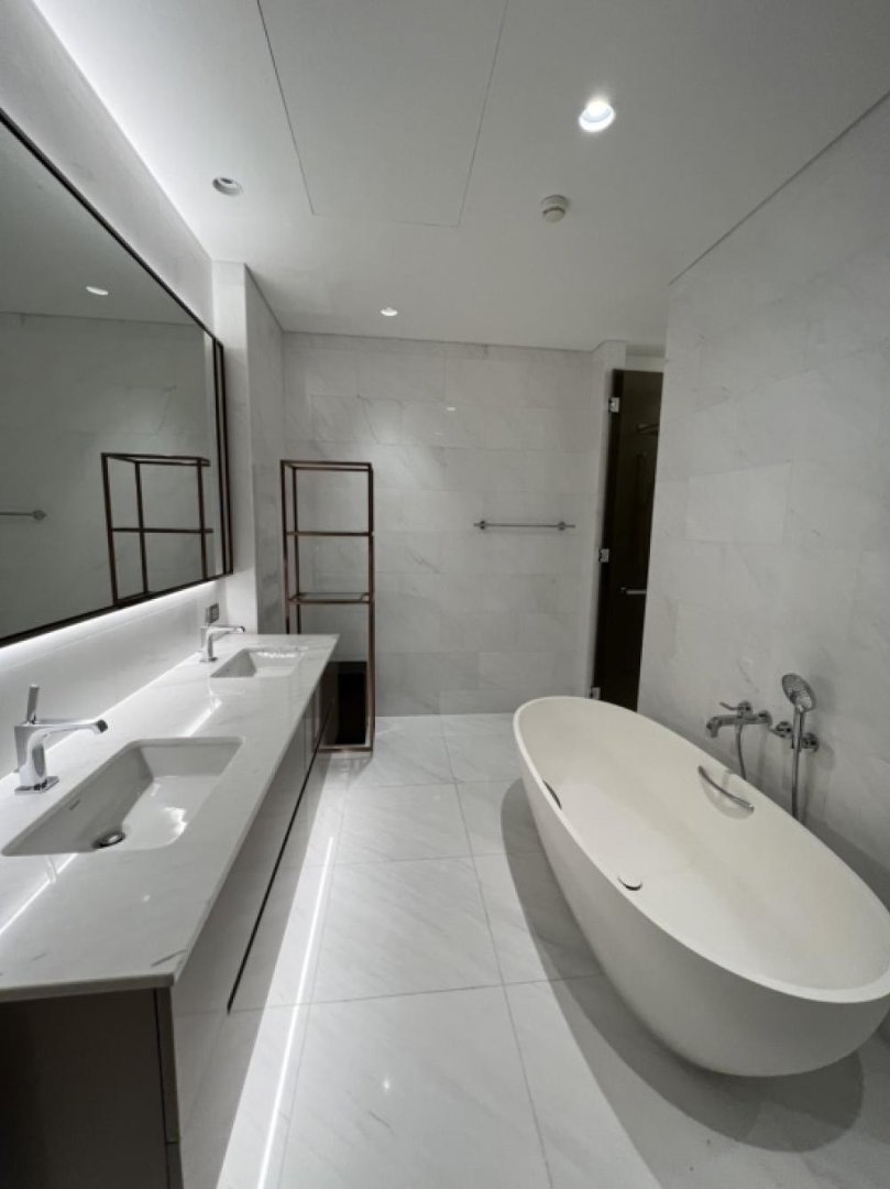CL00067-The-Residences -at-Sindhorn-Kempinski-Hero-Picture-13.jpg