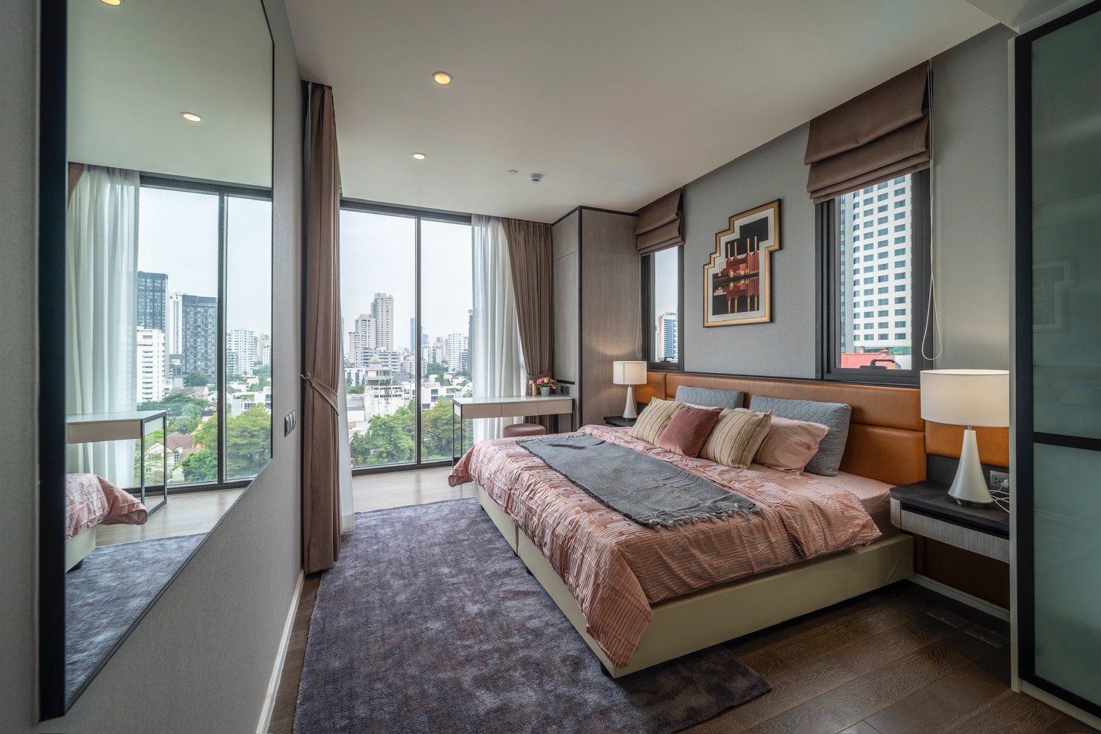 CL00065-MUNIQ-Sukhumvit-23-Hero-Picture-4.jpg