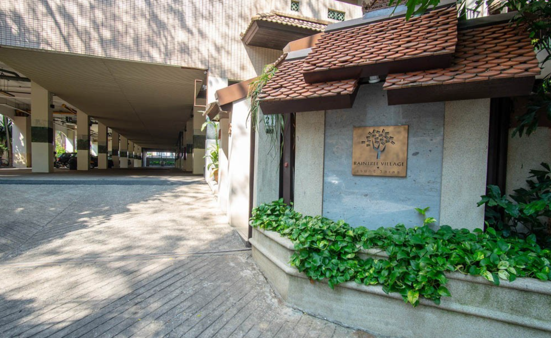 Raintree Village Sukhumvit 42