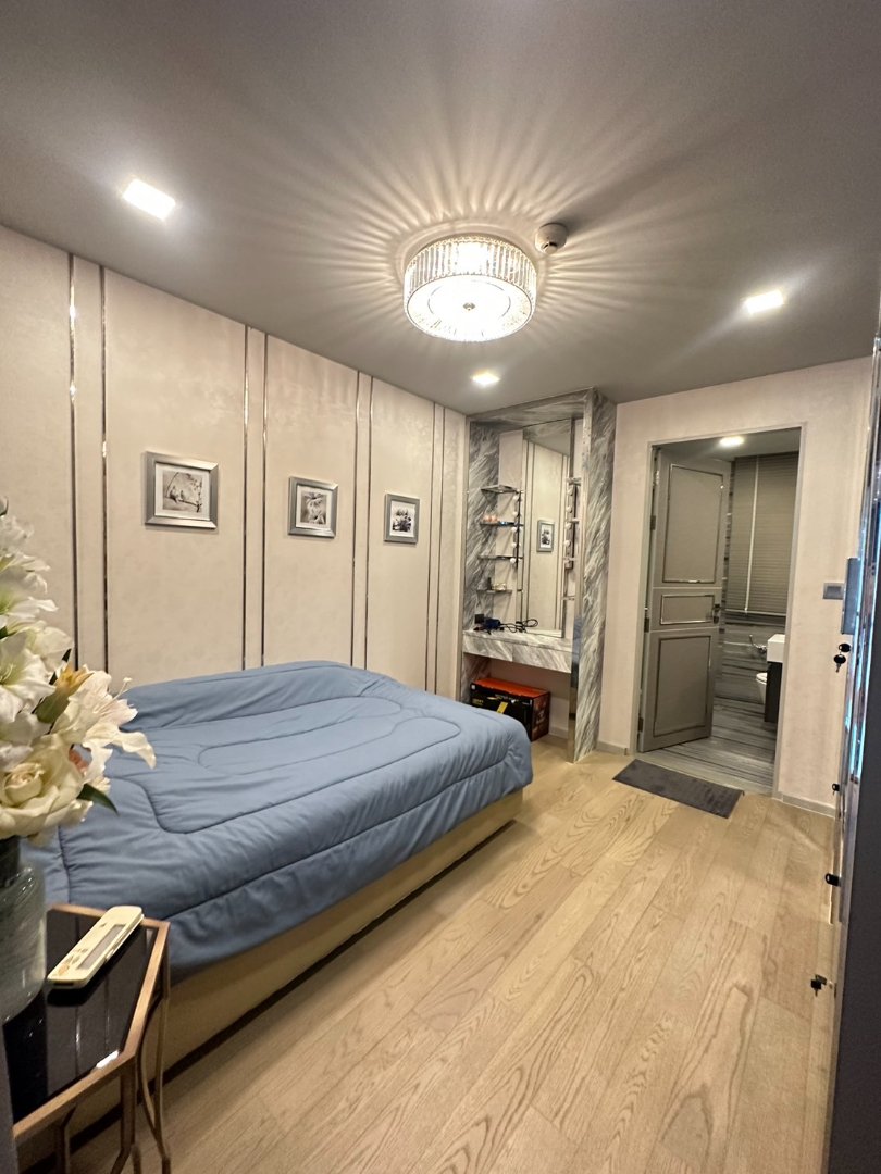 ASHTON Residence 41