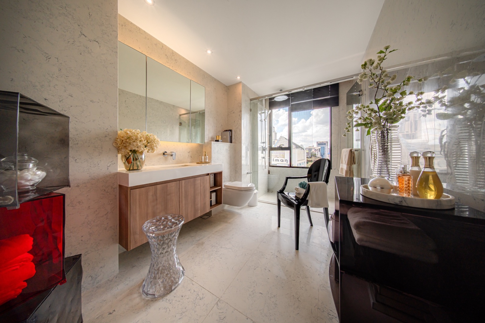 muniq-sukhumvit-23-3-bedrooms-the-collection-4.jpg