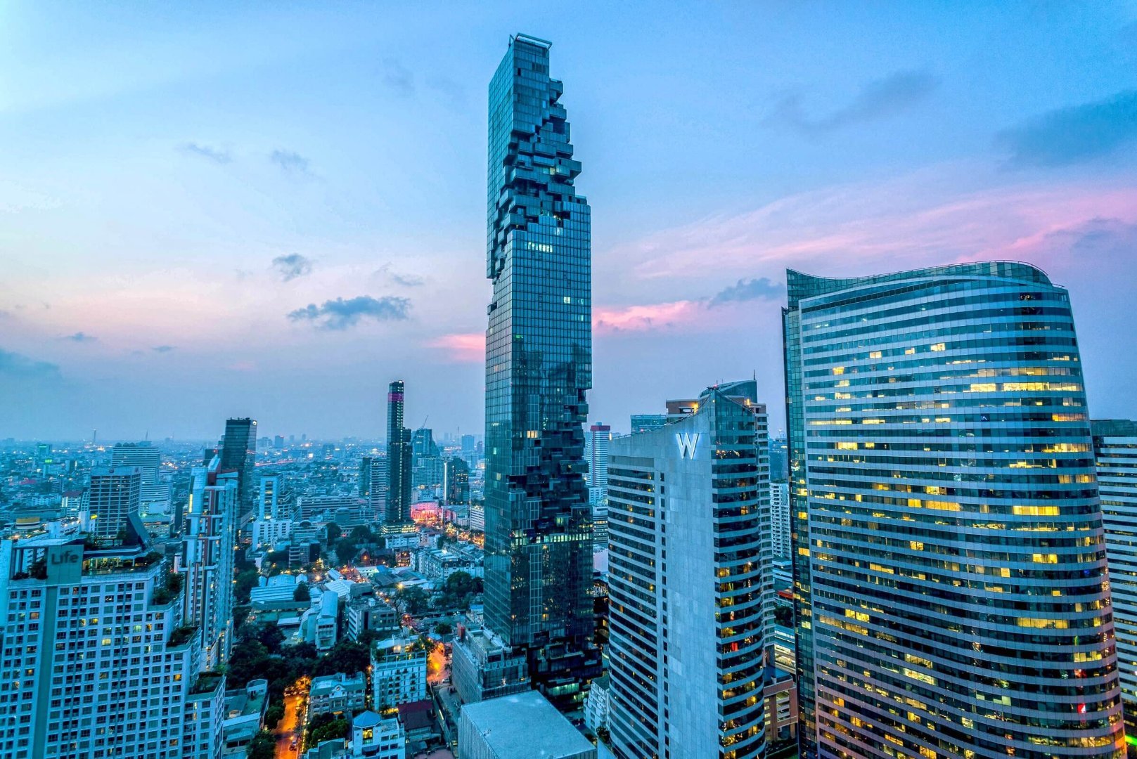 18-sathorn-silom-full-width.jpg