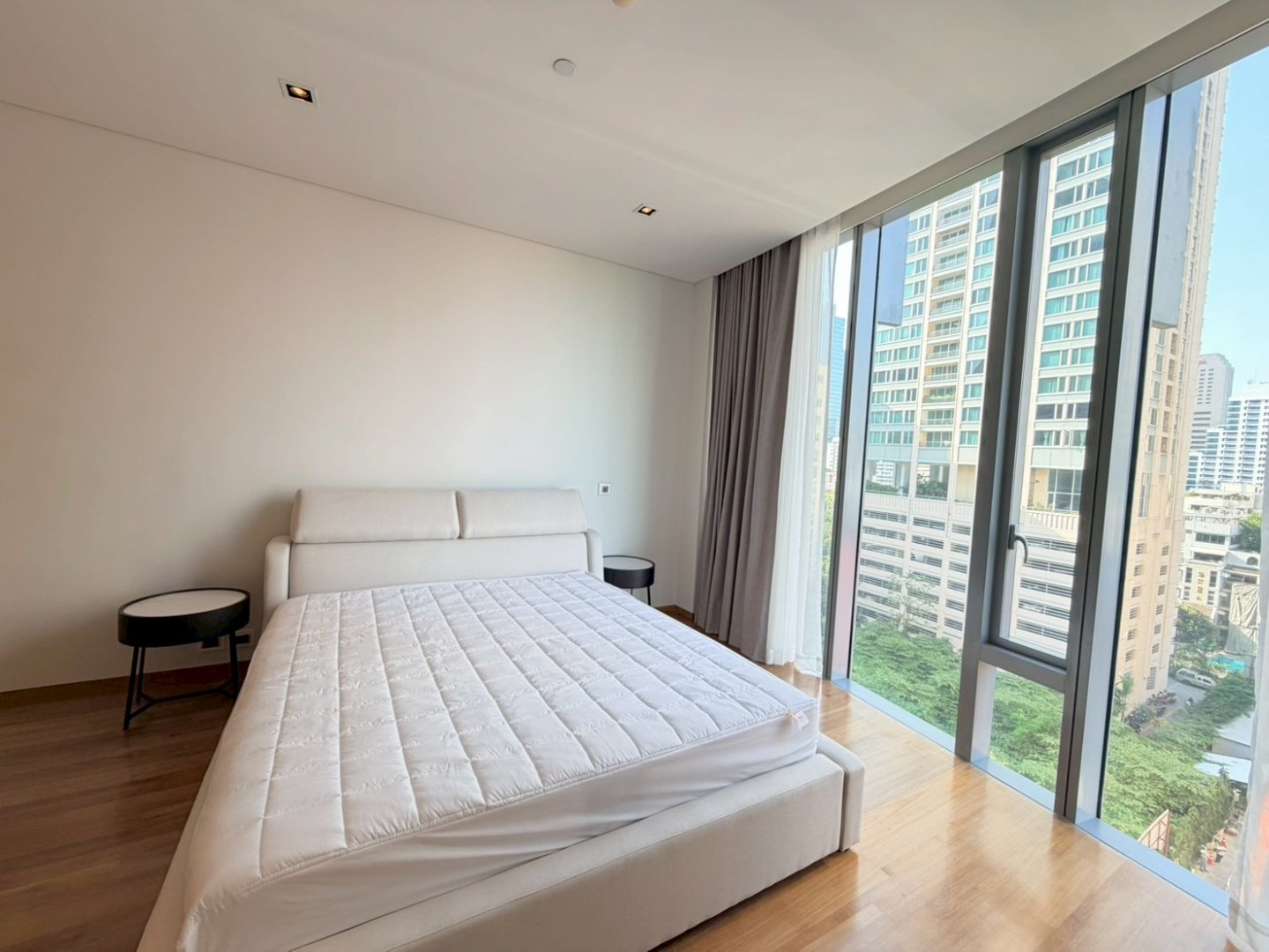 CL00095-Saladaeng-Residence-Hero-Picture-6.jpg