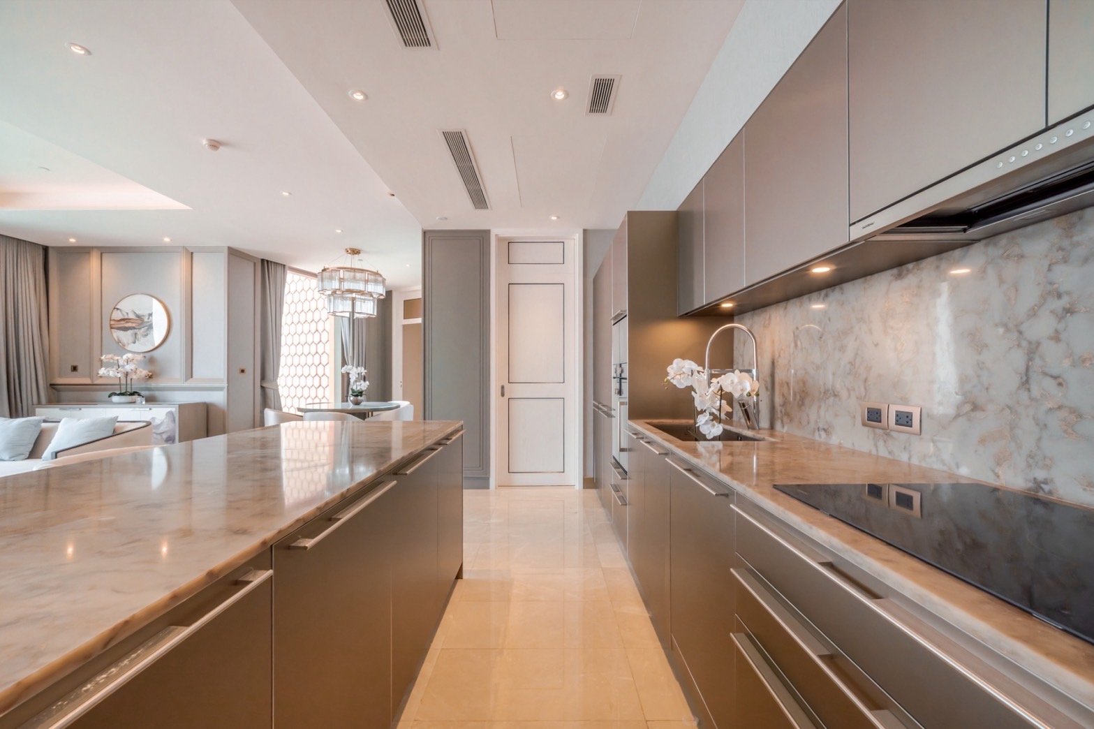 CL00147-The Residences-at-Mandarin-Oriental-Hero-Picture-8.jpg