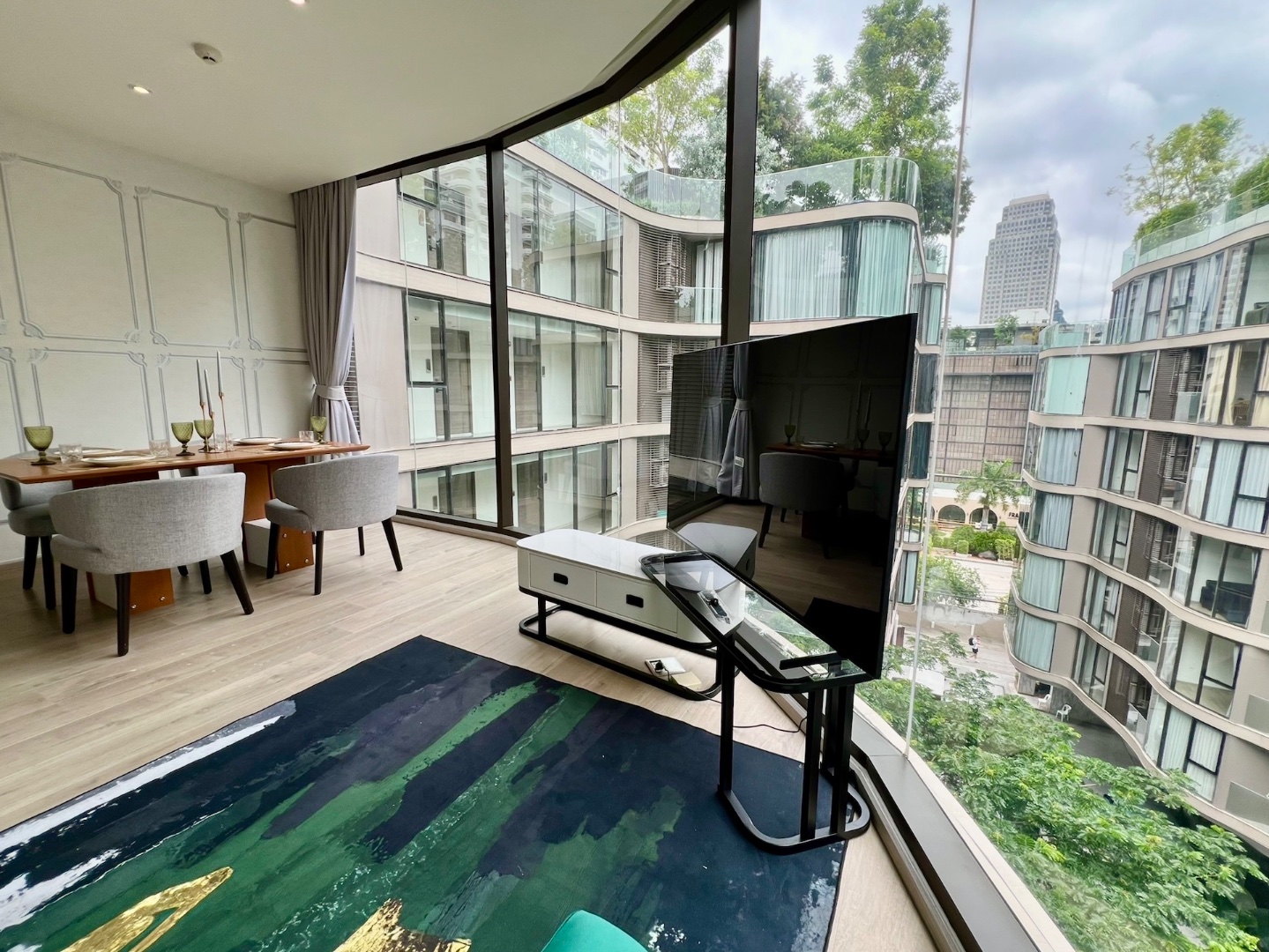 fynn-asoke-2-bedoom-1-bathroom-4.jpg