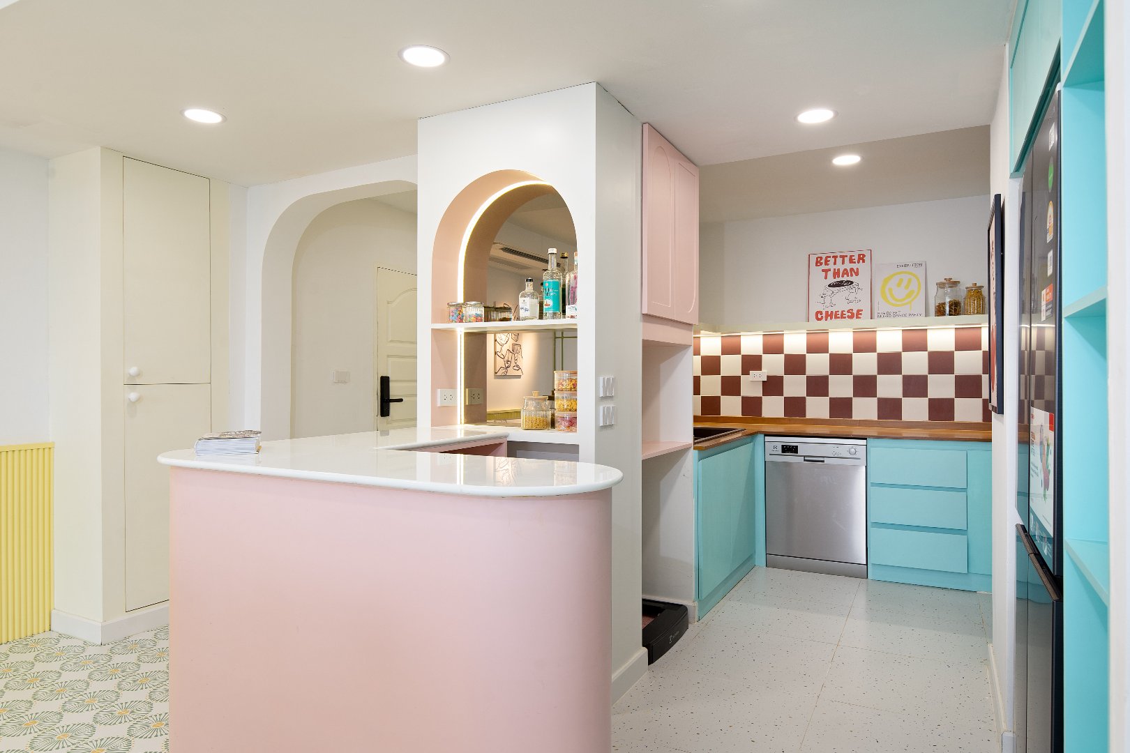 Kitchen 1.jpg