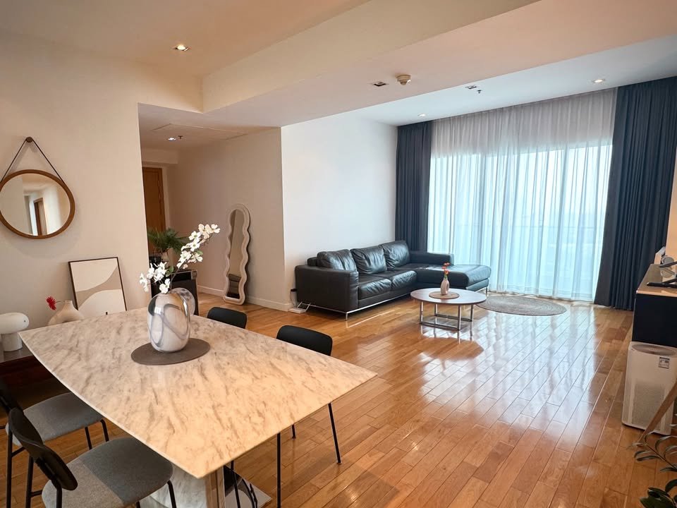 The-Millenium-Residence-Hero-Picture-4.jpg