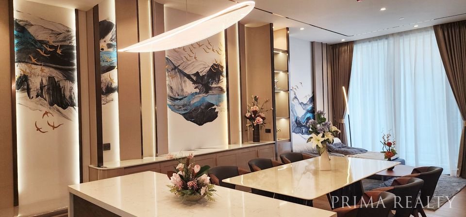 MUNIQ Langsuan