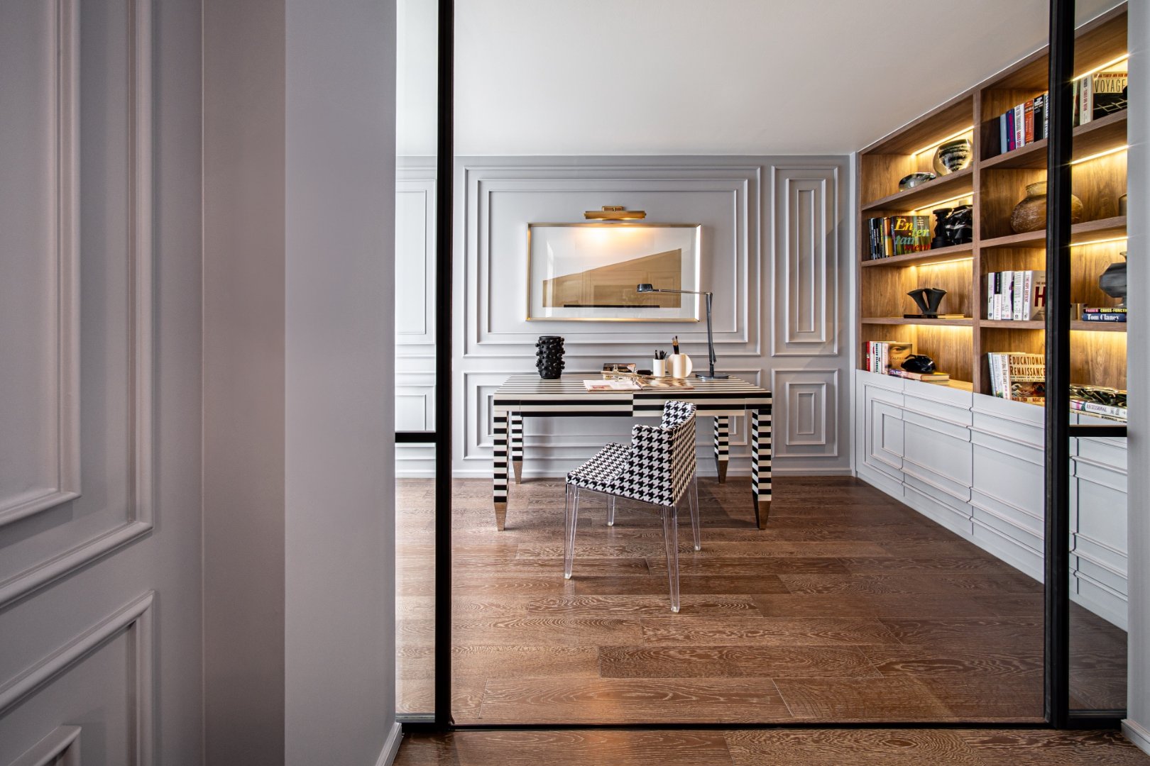 4.MUNIQ Sukhumvit 23-Interior.jpg