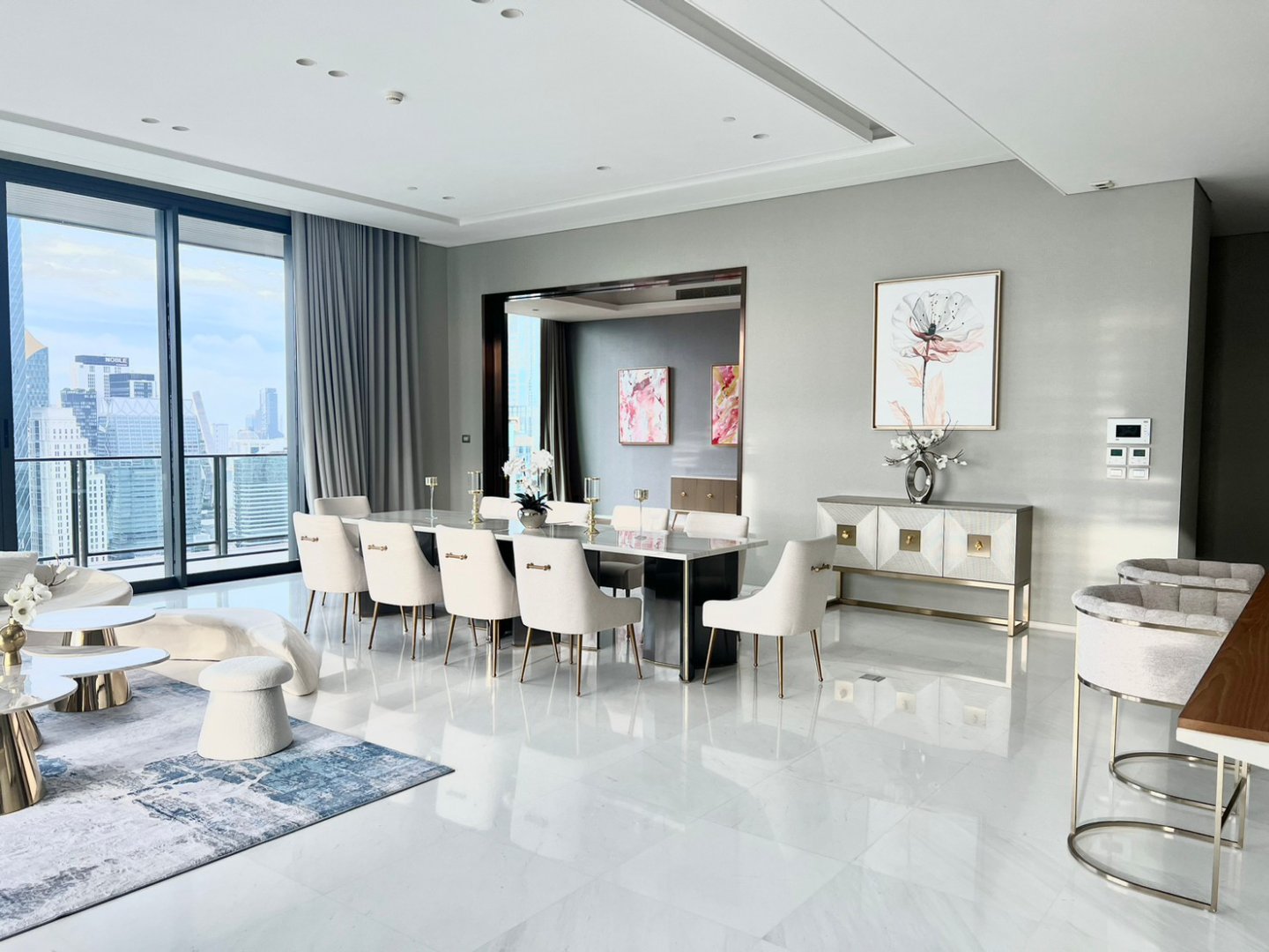 CR00128-The-Residences -at-Sindhorn-Kempinski- hero-Pic-2.jpg