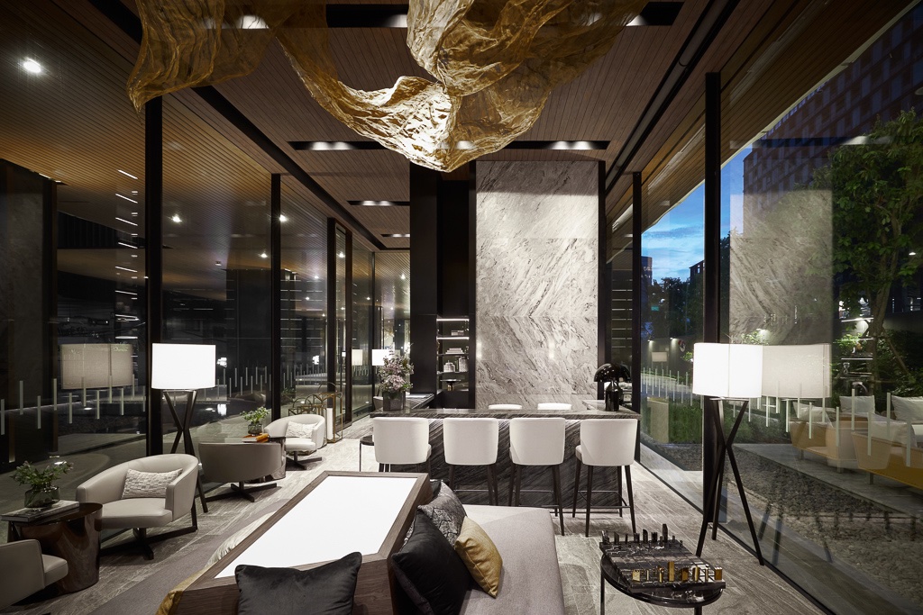 the-esse-sukhumvit-36-1.jpg