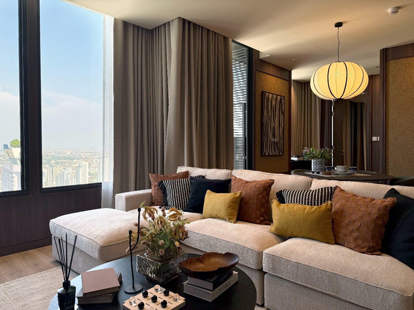 Noble-Form-Penthouse-161-Sq.m.Hero-pic.26.jpg