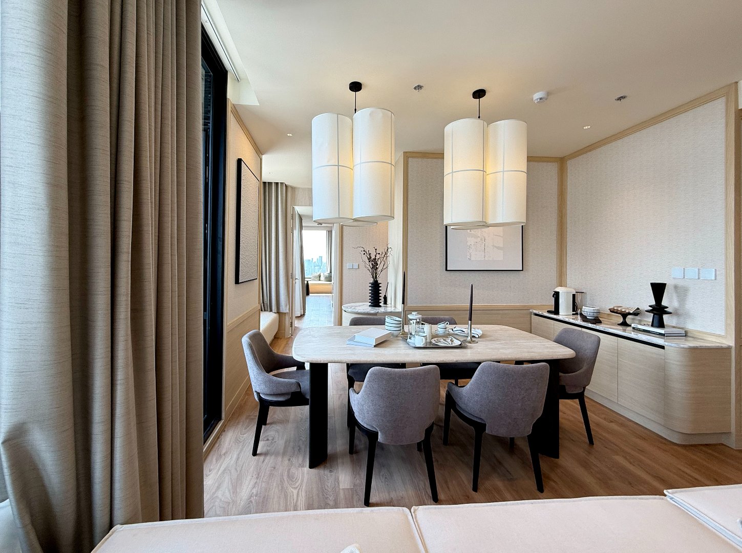Noble-Form-Penthouse-151-Sq.m.Hero-pic.26.jpg