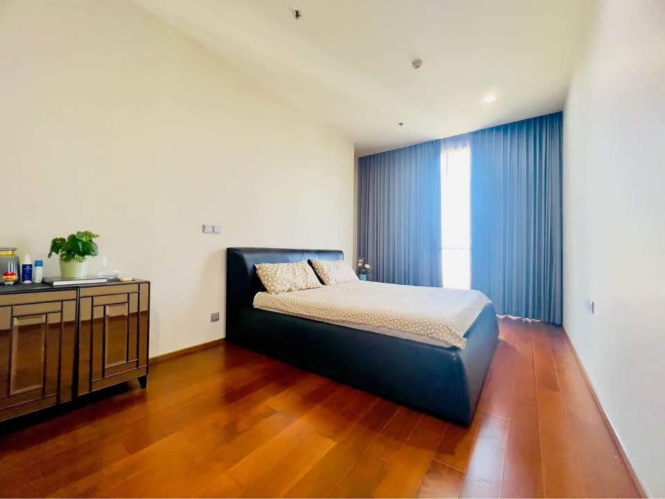 Quattro Thonglor by Sansiri