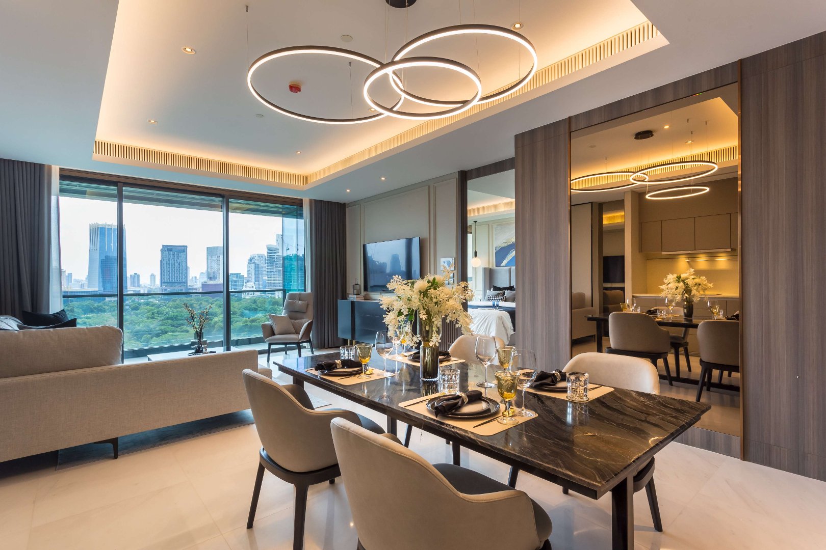 Sindhorn Tonson--6.jpg