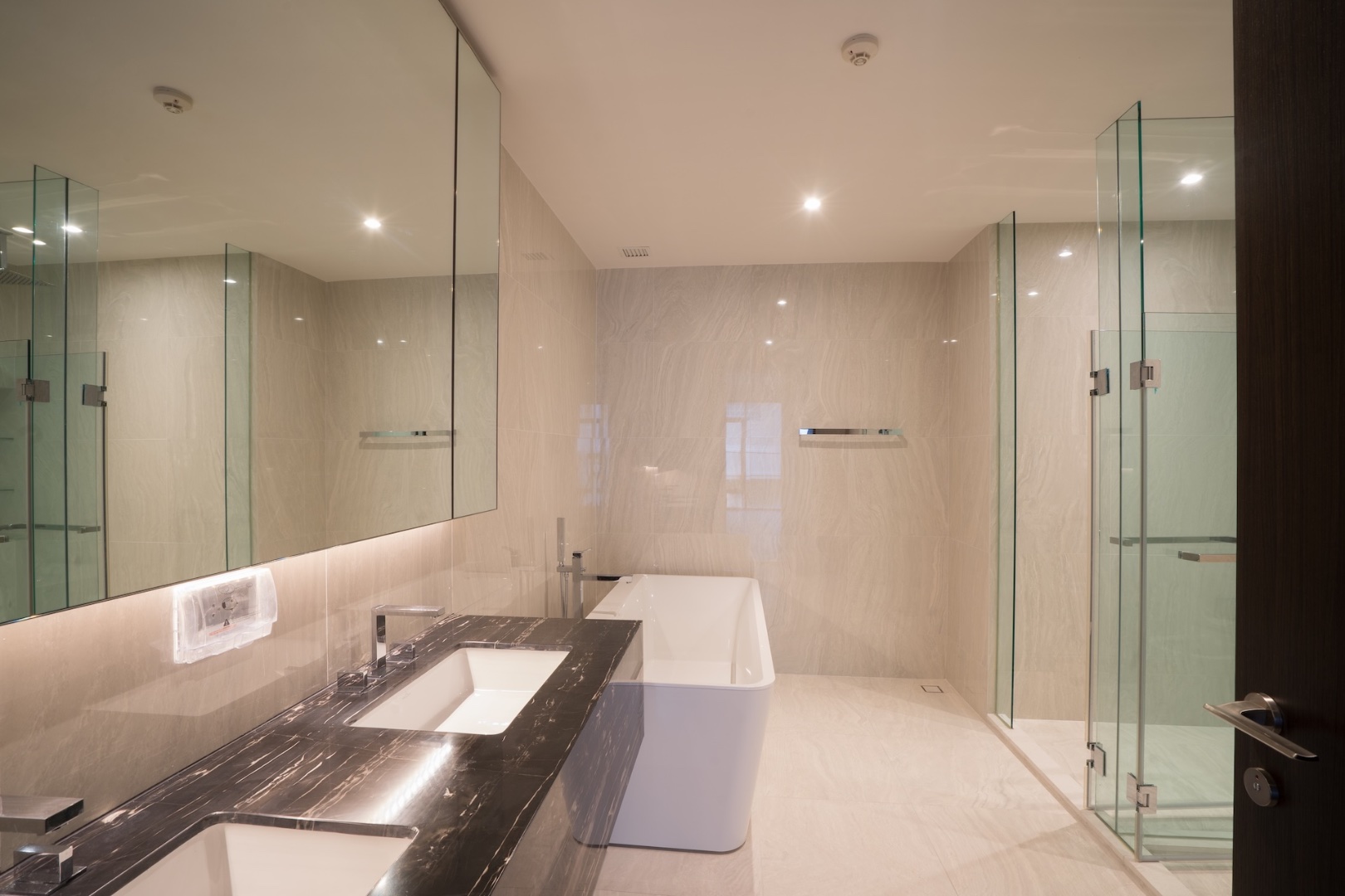 nivati-thonglor-23-2-bedrooms-104-sqm-6.jpg