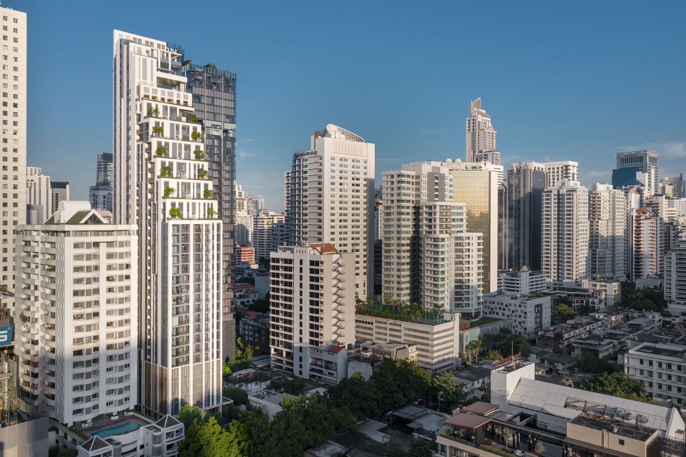 CL00060-MUNIQ_Sukhumvit-23-Hero-PIcture-16.jpg
