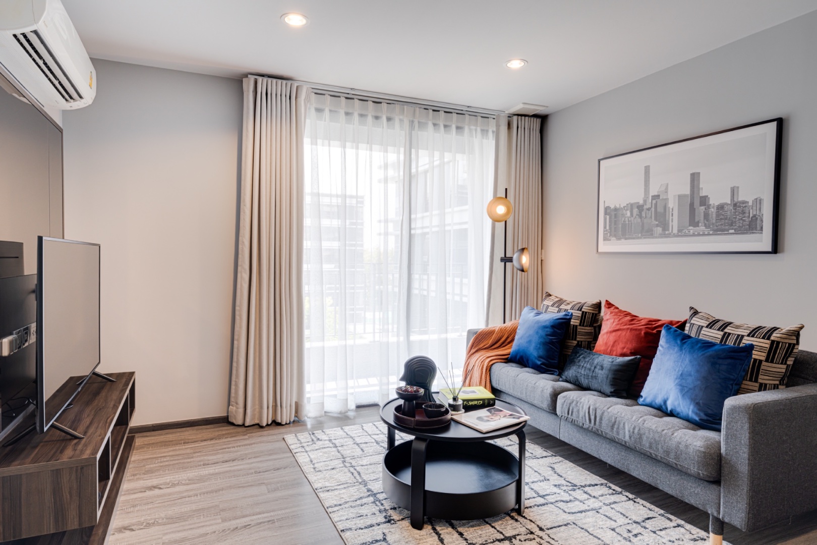 ideo-mobi-sukhumvit-40-interior-4.jpg