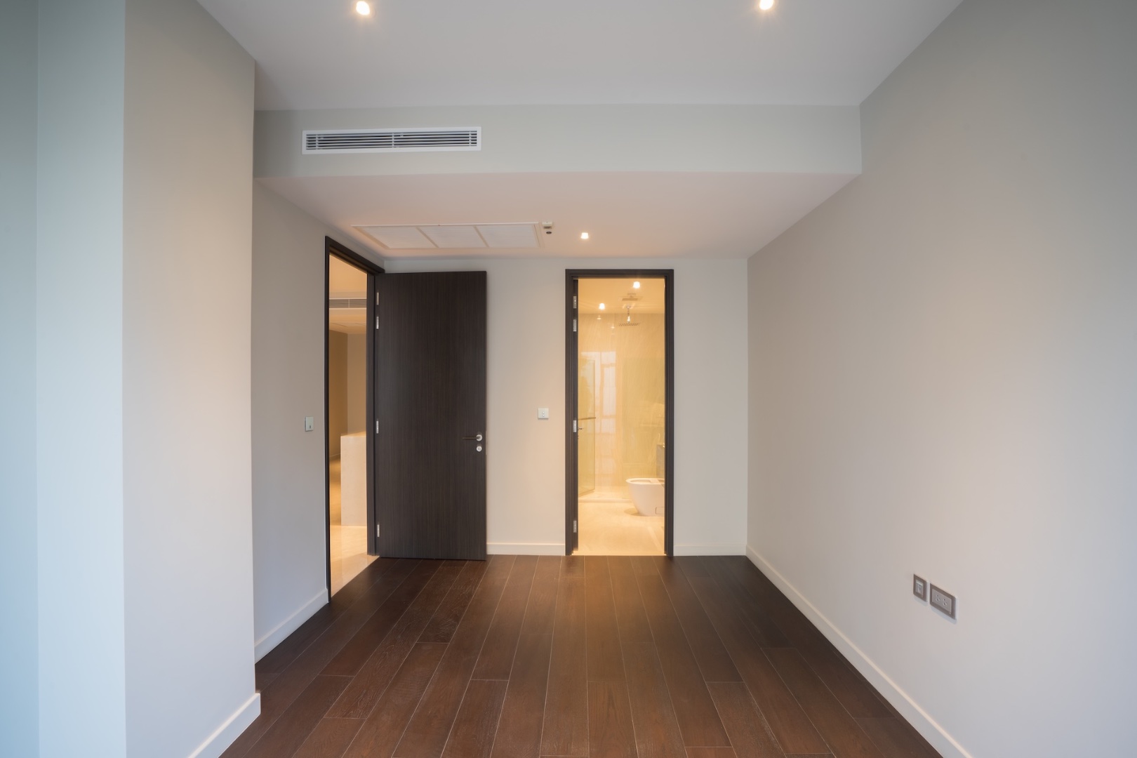 nivati-thonglor-23-2-bedrooms-104-sqm-9.jpg