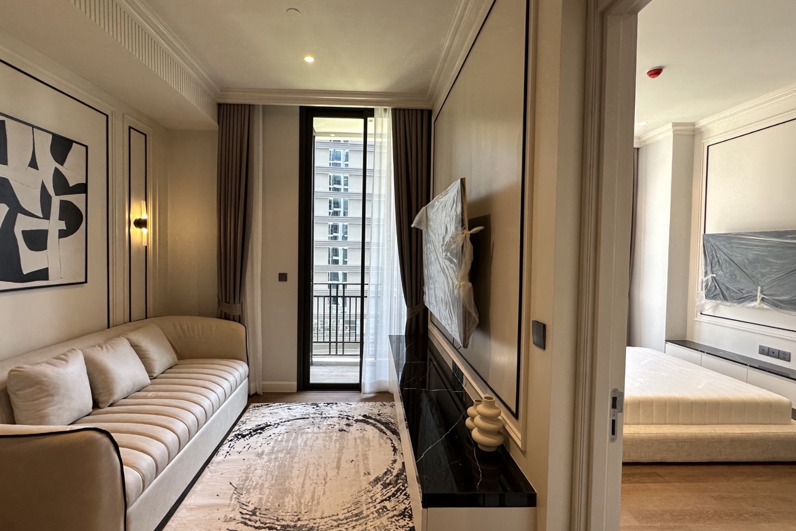 muniq-langsuan-1-bedroom-54-sqm-4.jpg