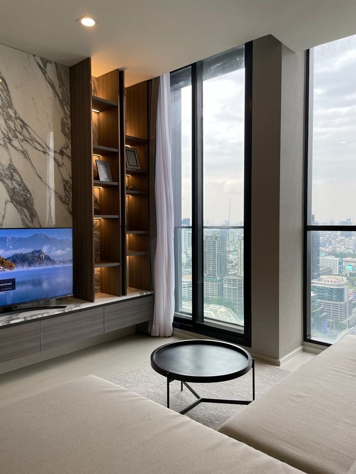 Noble Ploenchit-CR00098-Hero-Pic-5.jpg