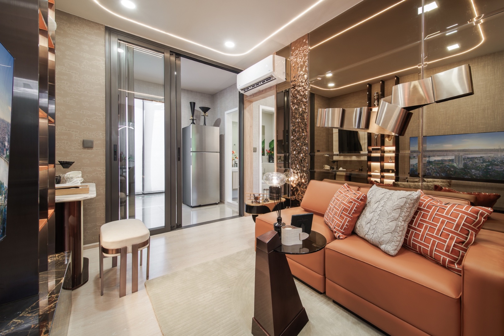life-charoennakhon-sathorn-interior-2.jpg
