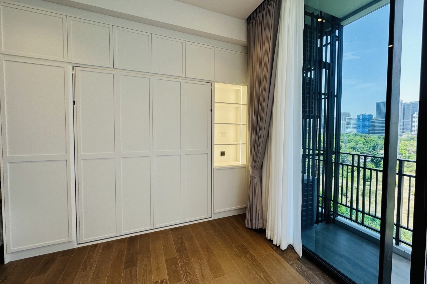 muniq-langsuan-2-bedrooms-78sqm-5.jpg