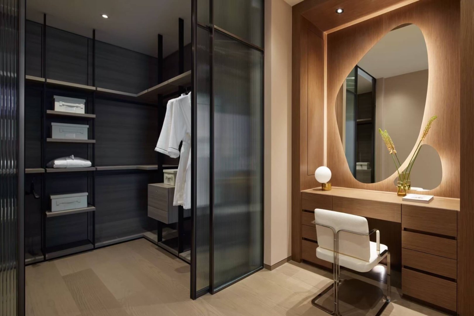 scope-langsuan-interior-7.jpg