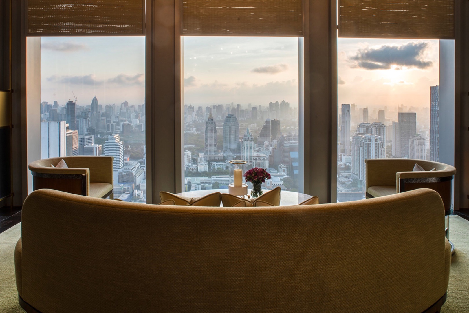 the-ritz-carlton-residences-bangkok-10.jpg